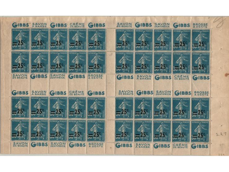 1926-27, France Semeuse, Surcharges 25c. on 30c. blue complete booklet pane of 40 (4x10 ), w. sl. perf. separations Cat. # Bo