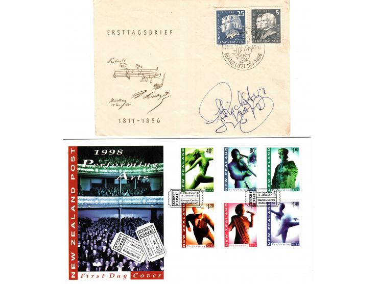 Music, a comprehensive lifetime collection of First Day covers encompasses various genres. 273 FDCs, featuring composers, con